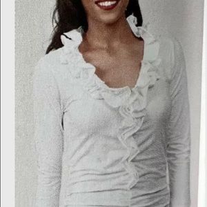 Cabi 862 Any time tee. Ruffle neck. White. M